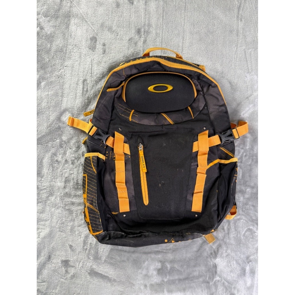 Oakley Eyewear Vault Backpack Black Yellow Graphic Skate Laptop Bag 2000s M Men